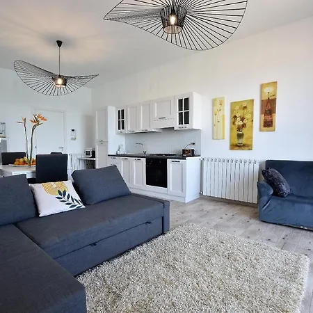 La Di Nonna Pina Apartament *