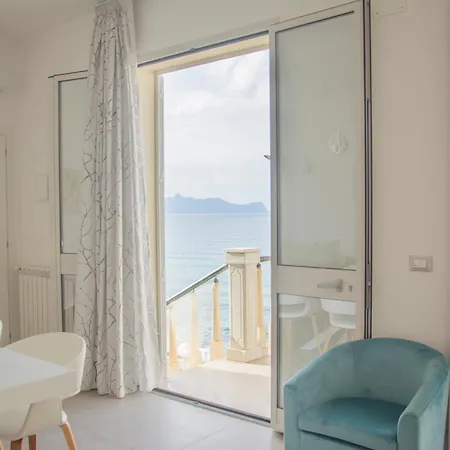Apartament La Di Nonna Pina *