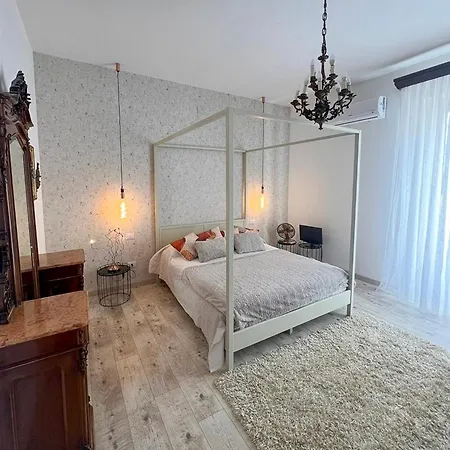 Apartament La Di Nonna Pina *
